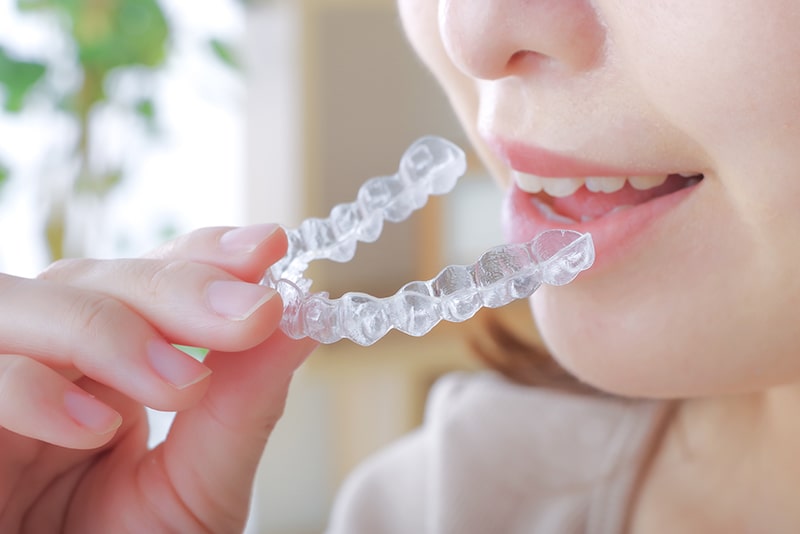 初期治療・矯正装置の装着